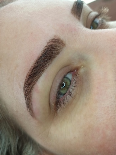 Tinte de cejas